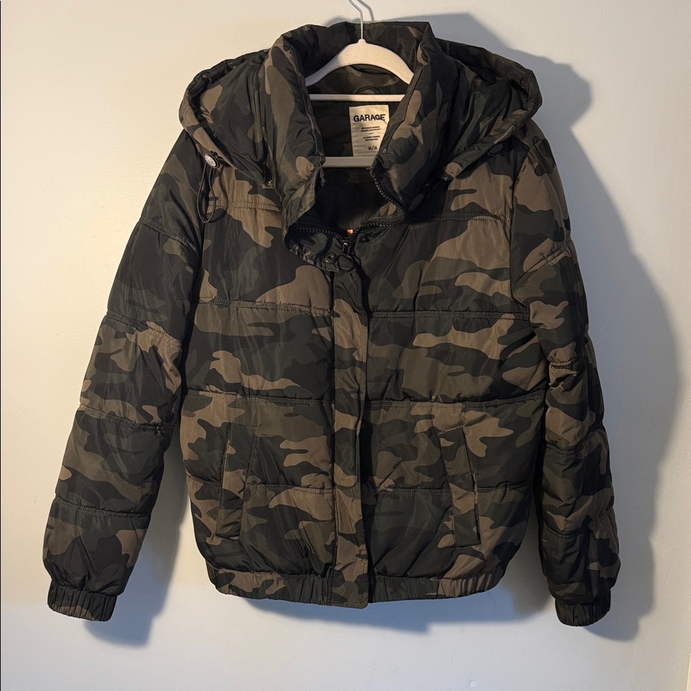 GARAGE  Camouflage Puffer Jacket